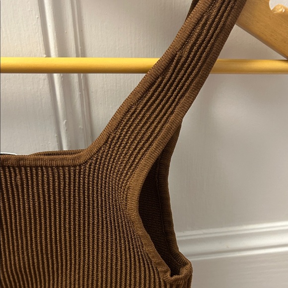 Babaton Chestnut Ribbed Knit Tank - Picture 6 of 8